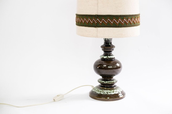 Image 1 of Vintage ceramic table lamp with fabric shade