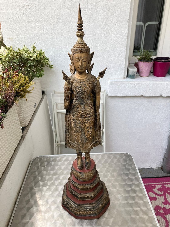 Image 1 of Statua antica del Buddha tailandese in bronzo, divinità asiatica