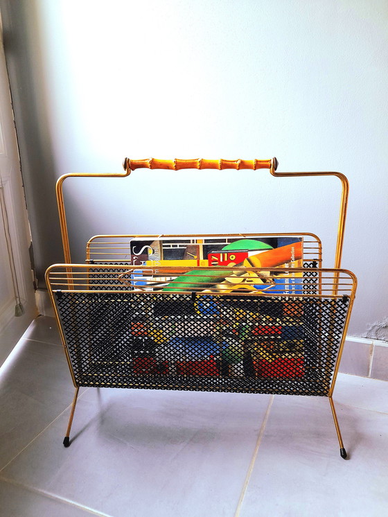 Image 1 of Revistero de metal perforado, 1950.