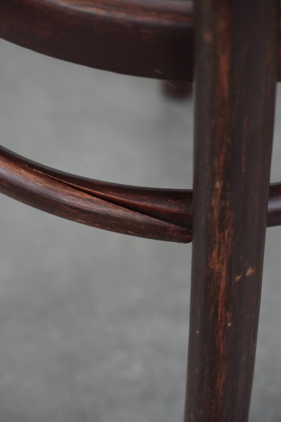 Image 1 of 5 sedie da bistrot Cosmos in legno vintage con splendida intaglio