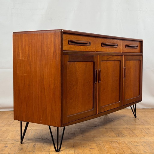 Buffet vintage G Plan Fresco sur pieds en épingle à cheveux, 1970 - Crédence en teck, Mid-Century Modern