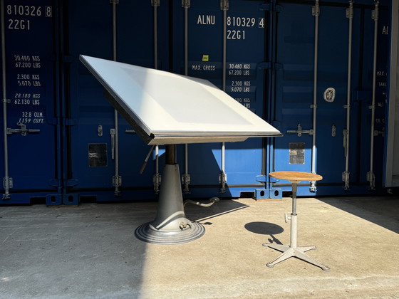 Image 1 of Magnifique modèle bas de table à dessin Nike Eskilstuna Table de bureau Lightbox