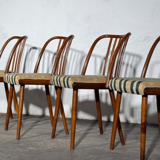 Set van 4 Jitona eetkamerstoelen, jaren 60 – Textile (photo 10 of 12)