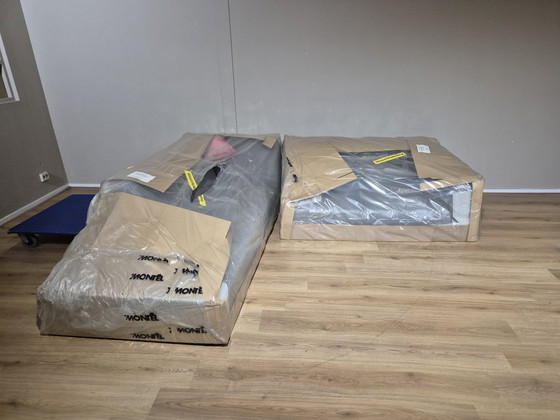 Image 1 of Montel Viano - Corner sofa - Gray - NEW - Fabric - Design