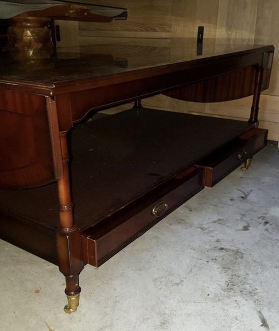 Image 1 of Mesa de centro de caoba Heldense