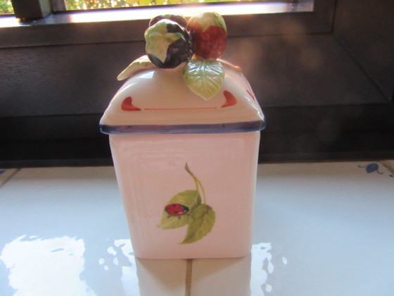 Image 1 of Barattolo piccolo con coperchio Villeroy & Boch, modello Cottage Charm (codice 110726)