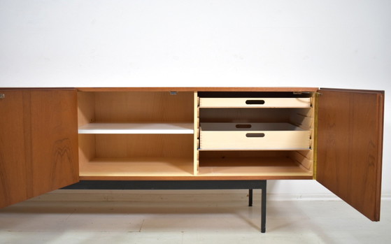 Image 1 of Dressoir van Dieter Waeckerlin, model B40, jaren 1950/60, teak, vintage uit het midden van de vorige eeuw, Behr meubels