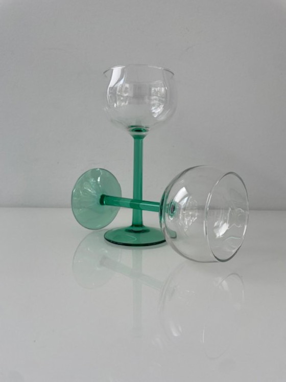Image 1 of Set van 9 Franse vintage glazen groene steel