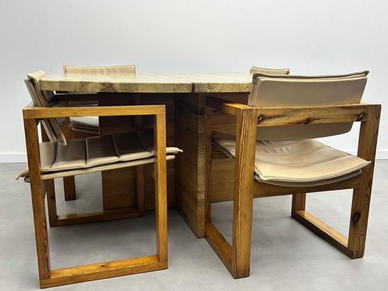 Image 1 of Vintage grote massief grenenhouten eettafel 130 x 130