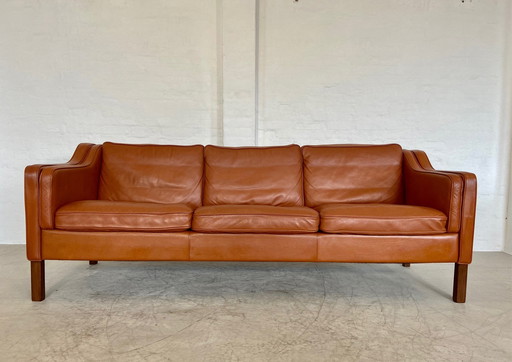 Mid Century Vintage Deense Mogens Hansen 3 Persoonsbank in cognac leer