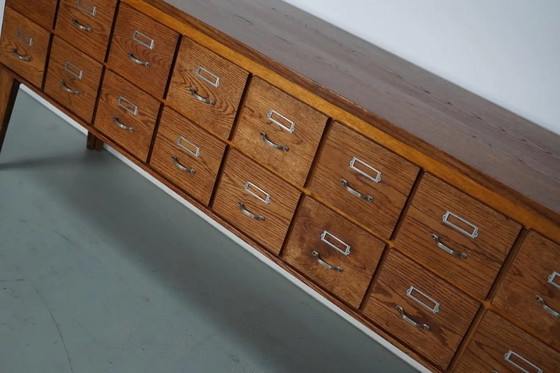 Image 1 of Armario de farmacia/archivador antiguo de roble holandés, años 50