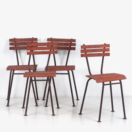 Set antiker roter Gartenstühle (ca. 1920). 4-teiliges Set