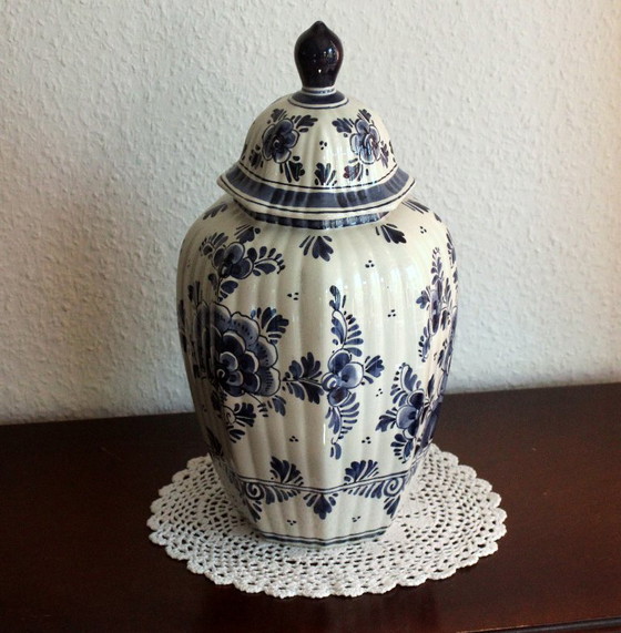 Image 1 of Large Delft vase with lid