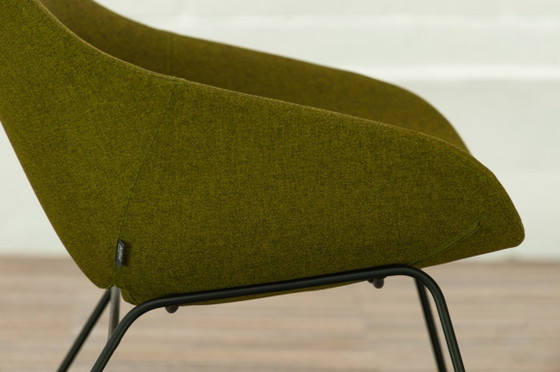Sillón Artifort Beso Lounge – Sillas auxiliares, Textile, Modern (photo 26 of 26)