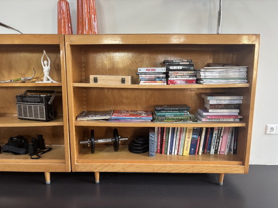 Bibliothèques scolaires vintage Mid-century (lot de 2) – Bois (photo 4 of 12)
