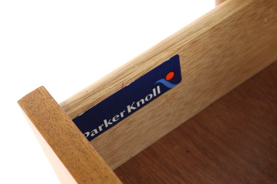 Image 1 of Parker Knoll gossip bench telefoonbankje halkastje