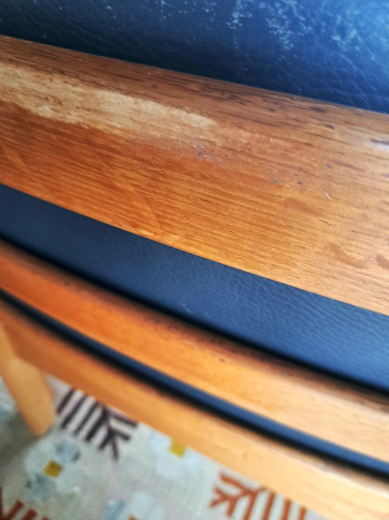 Divano a tre posti Getama in pelle blu scuro e legno di quercia, Hans Wegener GE 280 for GETAMA 1980 (foto 7 di 10)
