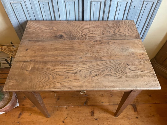French Antique Walnut Side Table – Brass, Wood (photo 4 of 15)