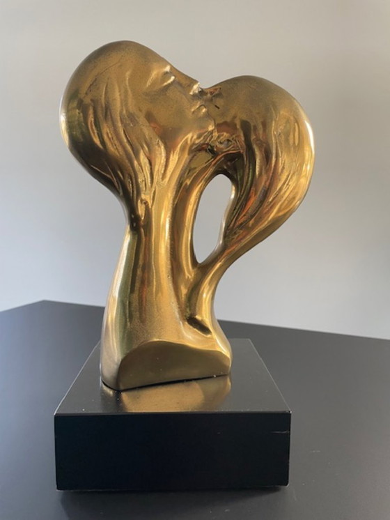Image 1 of Sculpture en laiton « Le Couple » sur piédestal – 28,5 cm