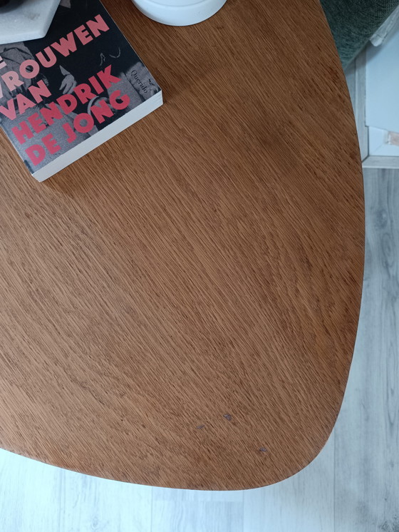 Image 1 of Mesa auxiliar triangular