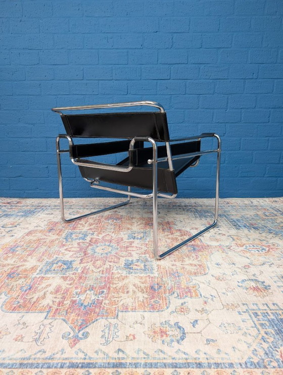 Image 1 of Poltrona Wassily vintage, stile Marcel Breuer