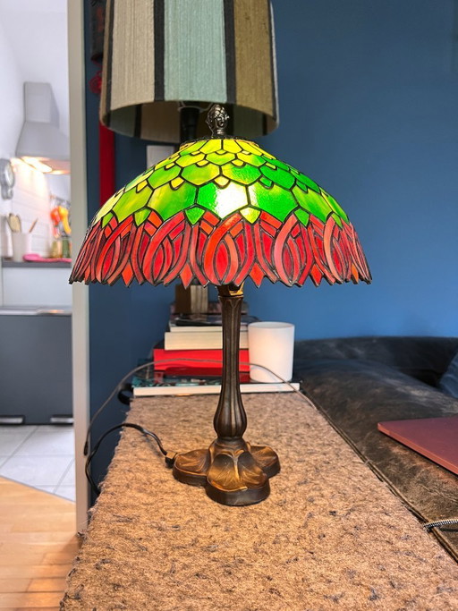 Green leaves Tiffany style Art Nouveau Art Deco table lamp desk living room lamp stained glass