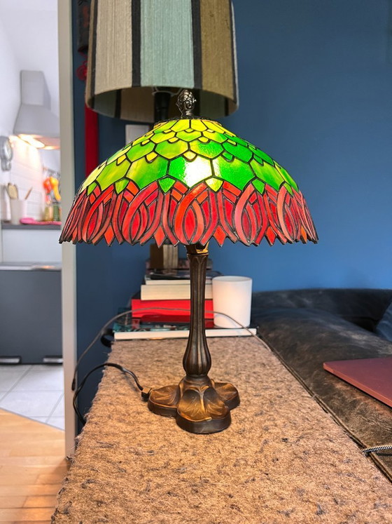 Image 1 of Green leaves Tiffany style Art Nouveau Art Deco table lamp desk living room lamp stained glass