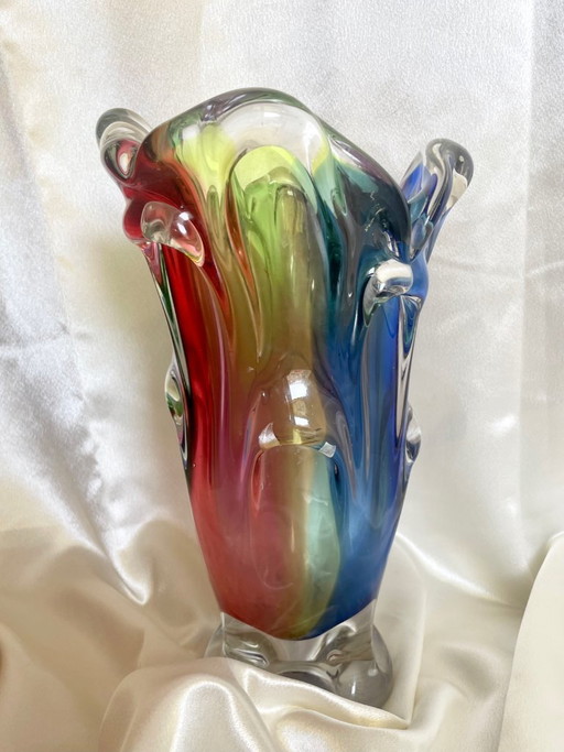 Elegant hand-blown glass vase – Marinha Grande, Portugal