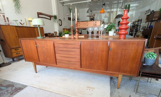 Image 1 of Vintage sideboard, dressoir van Gustav Sänger.