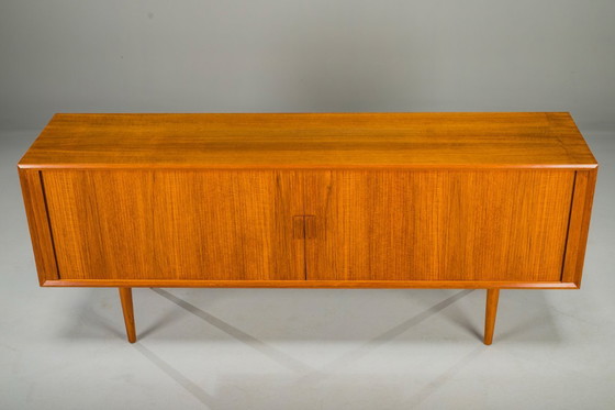 Image 1 of Buffet en teck attribué à Svend Aage Larsen pour Faarup Furniture Factory, Danemark, années 1960
