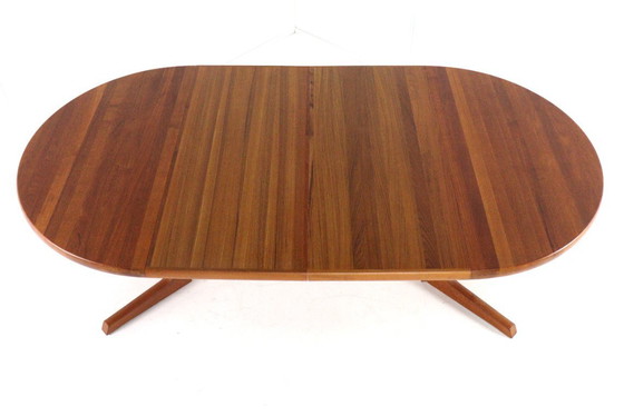 Image 1 of Gudme round 2x extendable dining table 'Slumstrup' vintage Danish design