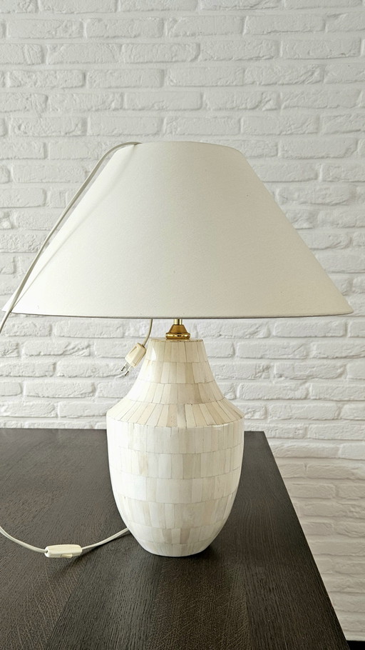 Table lamp