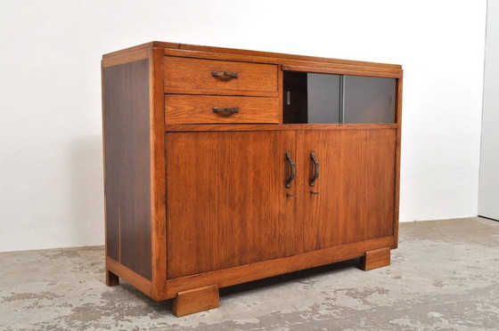 Image 1 of Art deco kast in eiken met vitrine, 1920s