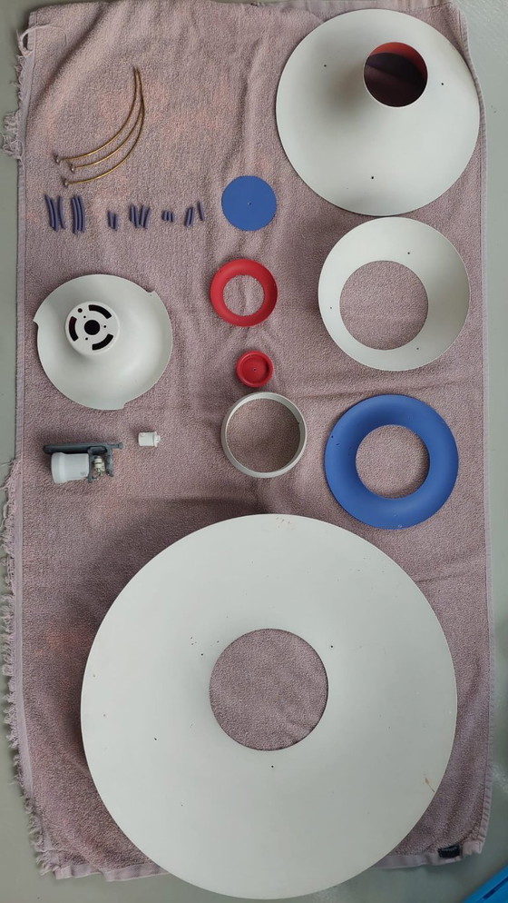 Image 1 of Poulsen PH5 LAMP wit vintage design Denmark MidCentury