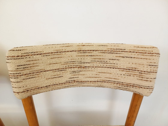 Image 1 of Paar vintage Baumann stoelen van hout en stof uit de jaren 70