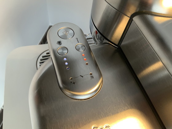 Image 1 of Nespresso Sage Vertuo Creatista – Milchaufschäumer defekt