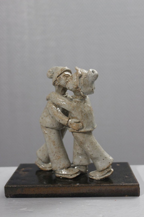 Image 1 of Suzanne Dumoulin in Gouzy - Danspaar, geglazuurd steengoed, aardewerk uit Ariège