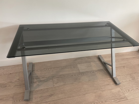 Image 1 of Design bureautafel van glas en metaal