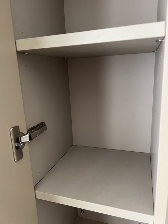 Image 1 of Armadio a muro di Cappellini