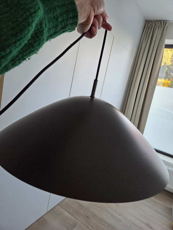 Image 1 of Lámpara colgante Lod de Ferm Living, hierro con acabado en negro