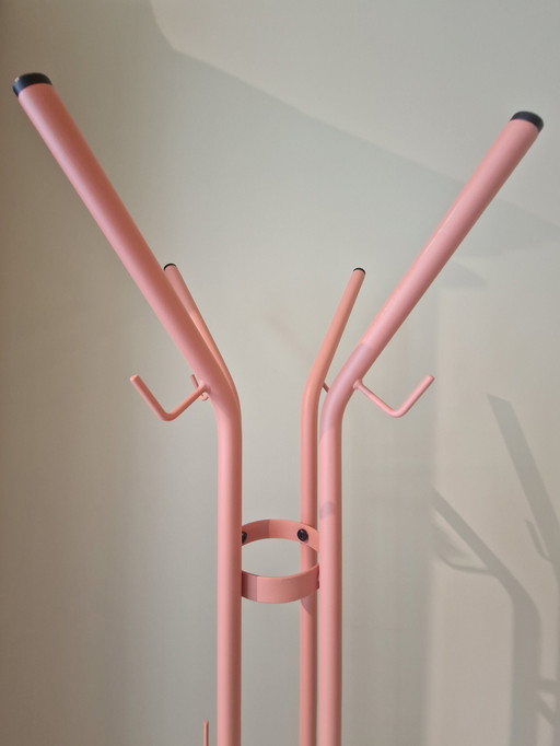 Standing Coat Stand Spinder Design Peach