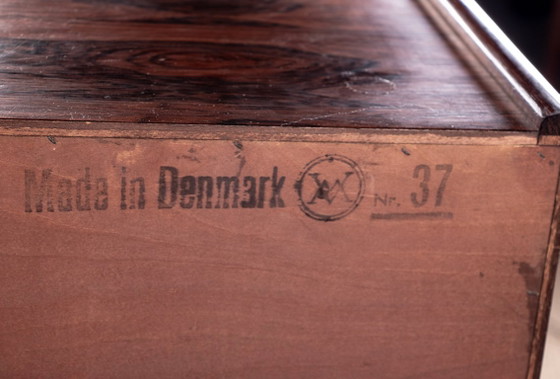 Image 1 of Secretaire, scrivania, danese in palissandro modello 37 di Arne Wahl Iversen per Vinde Mobelfabrik 1960.