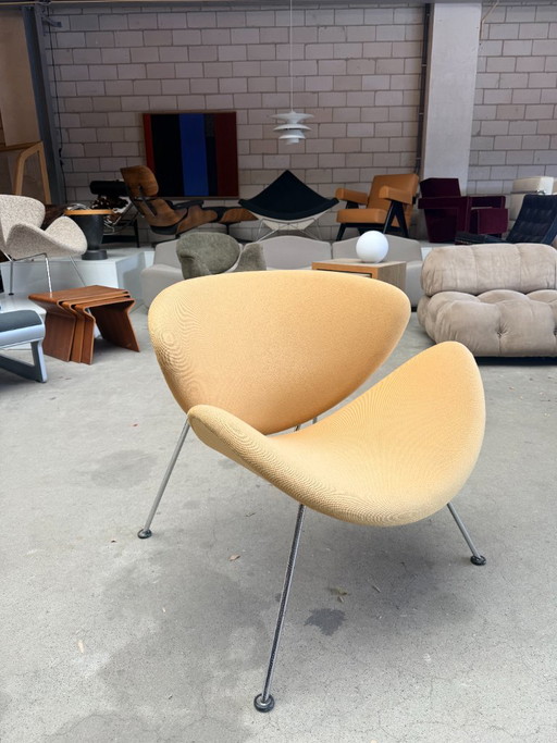 Fetta d'arancia Artifort (giallo) – fauteuils, Textile, Metal (photo 2 of 10)