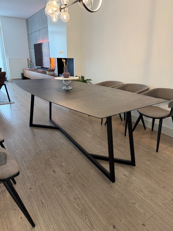 Image 1 of Kas20 Keramik-Esstisch 220x100 + 8 Kave Home Stühle