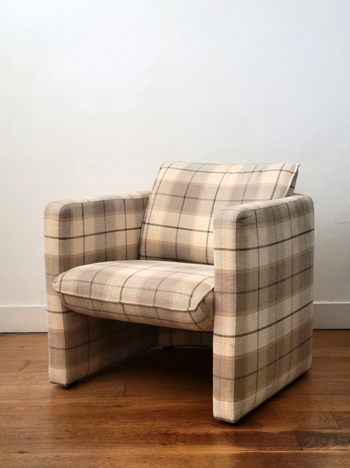 Postmodernistische clubfauteuil met geruite bekleding, jaren 80 – Textile (photo 2 of 12)