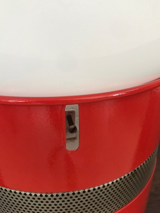 Mezzo Oracle Table lamp by Gae Aulenti for Artemide, Italy, 1969, Red (photo 12 of 14)