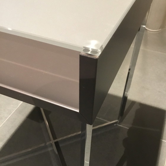 Image 1 of Table d'appoint Ronald Schmitt K453