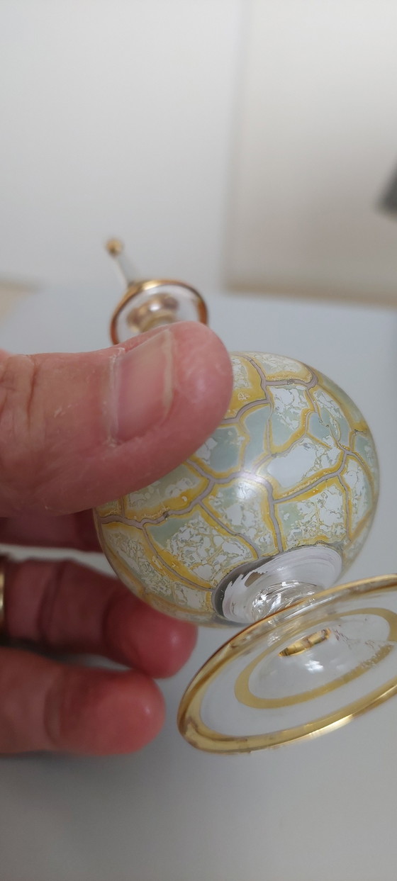 Image 1 of Frasco de perfume antiguo soplado a mano y pintado