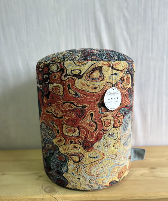Handgemaakte Poef - Design Stof – Ontwerpstudio Anna, Hockers en poefs, Textile (photo 4 of 5)
