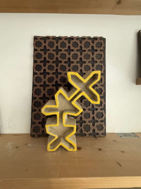 Expressive Architectural Clay Sculpture - Hand-Sculpted Yellow And Raw Stoneware Cross Totem – Other (photo 3 of 7)